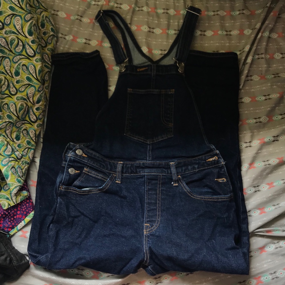 women’s levi’s overalls